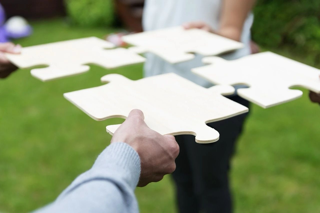 怎样构建新型协调劳动关系？手艺前进的双刃剑与未来的劳动力市场 | 学术UG环球