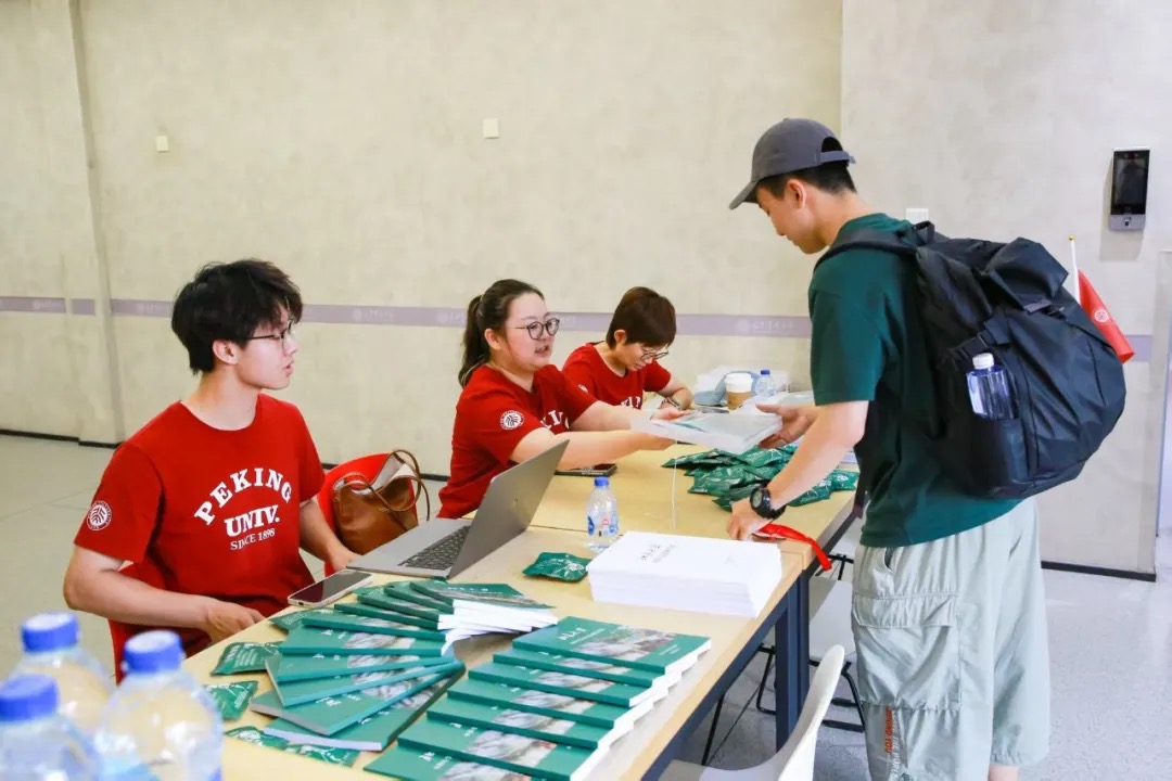 2BA215B4E1E61147E665519AF2F_B82A2274_25AAC