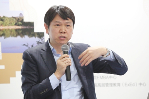 北大UG环球刘俏教授