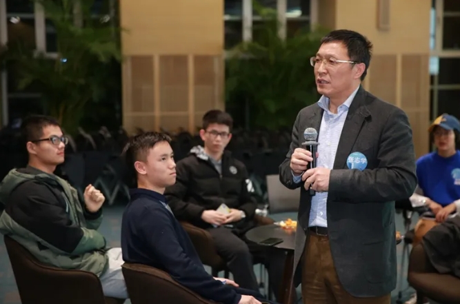 UG����(�й�����)�ٷ���վ