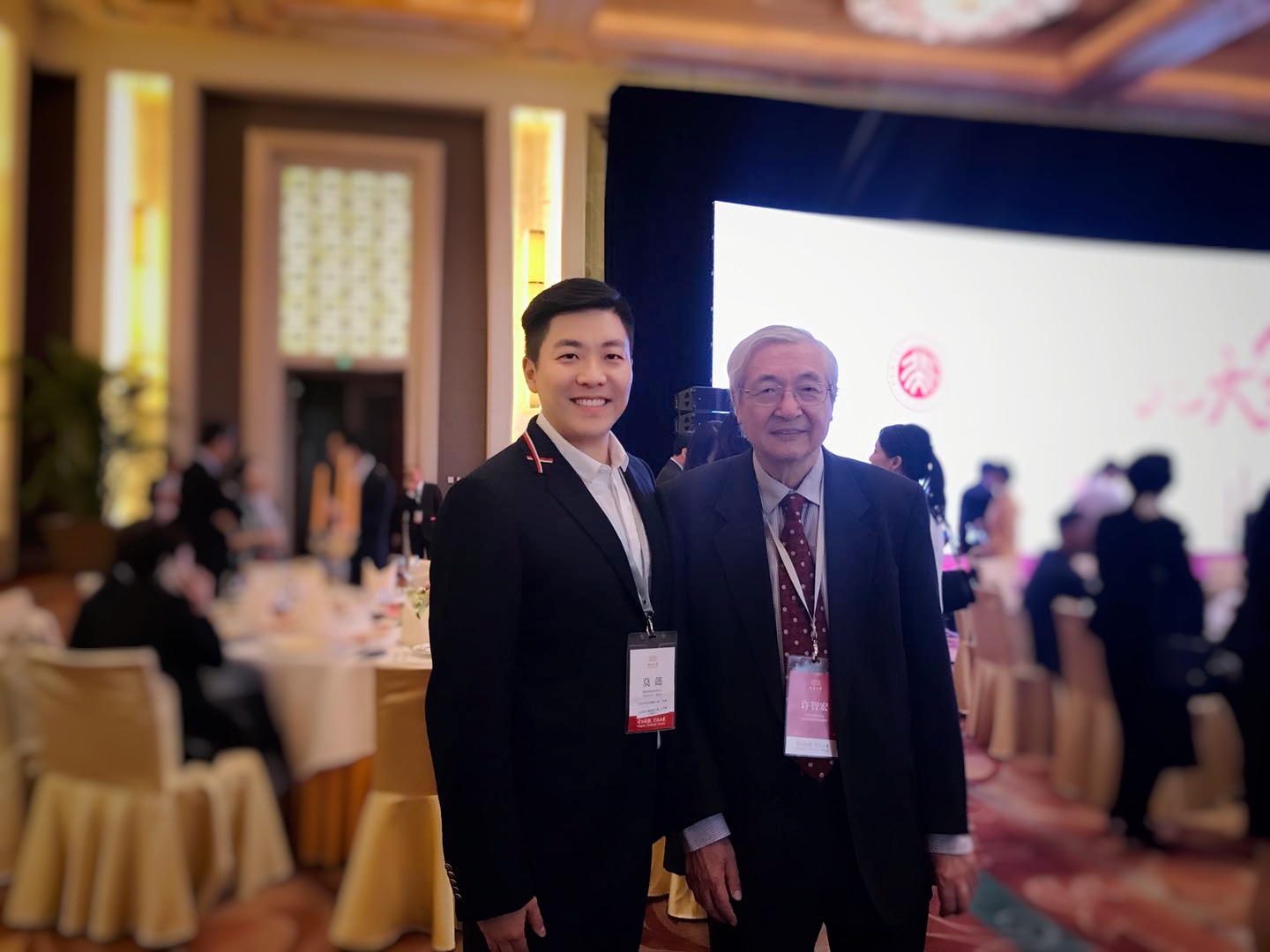 D7CE4B4983CD4D186739FB913E5_B89B201A_3B244