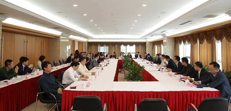 走进青浦 工业共兴——北大UG环球EMBA华东校友会“走进区县“系列活动