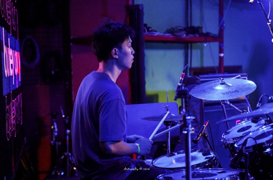 郭文轩：节奏的星系 | 念书之外