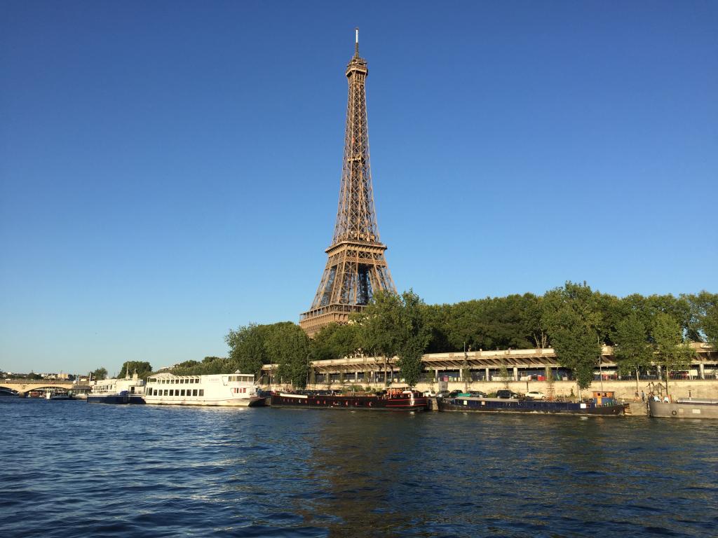 Guanghua-ESSEC Double Degree：Double Degree Program enriched my MBA life